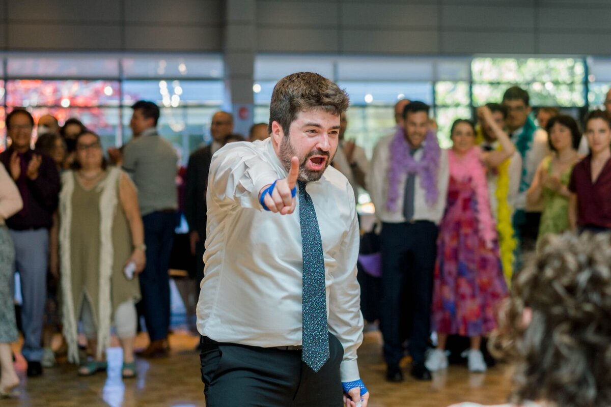 Eliana-Melmed-Photography-Chicago-LosAngeles-Jewish-WeddingPhotography-ShulaNoah-Shtick-00163