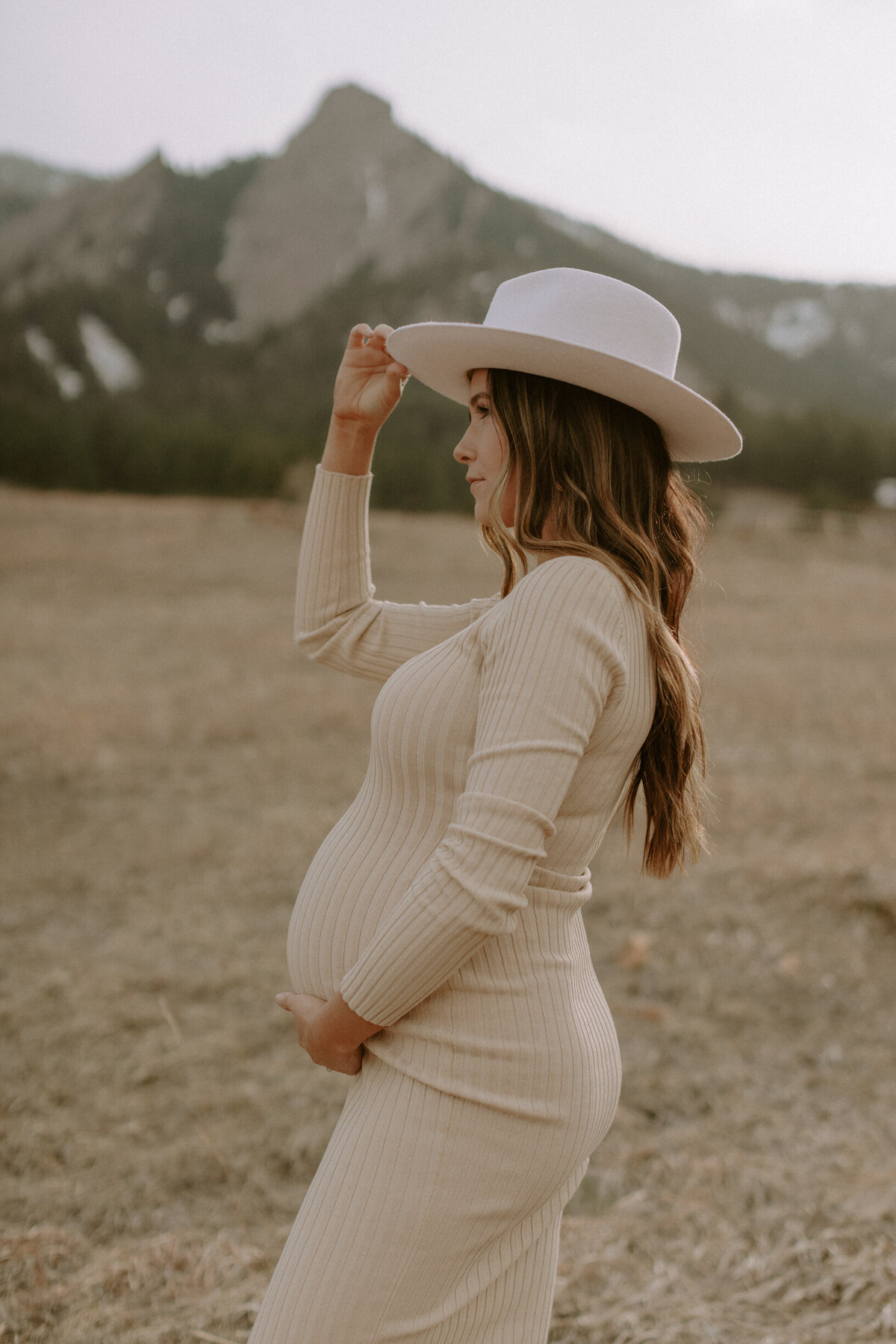 AhnaMariaPhotography_Maternity_Colorado_Kenzie&ian-29