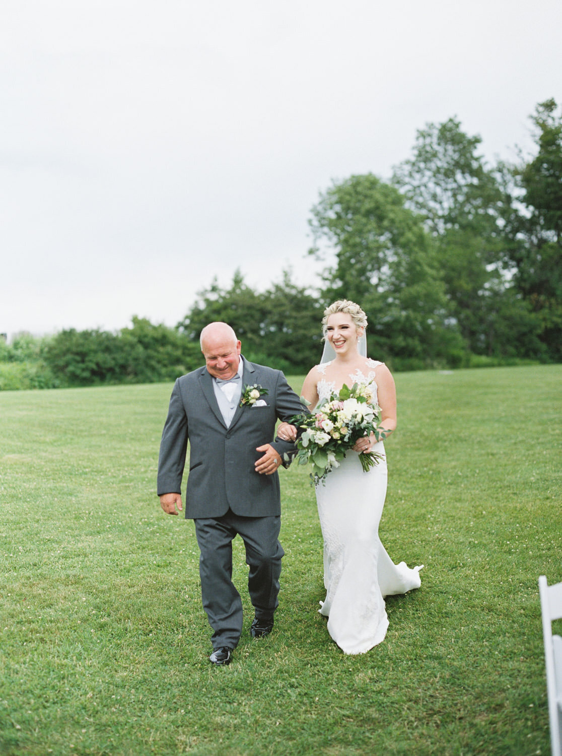 Stowe-Vermont-Wedding-Trapp-Family Lodge-coryn-kiefer-photography-25