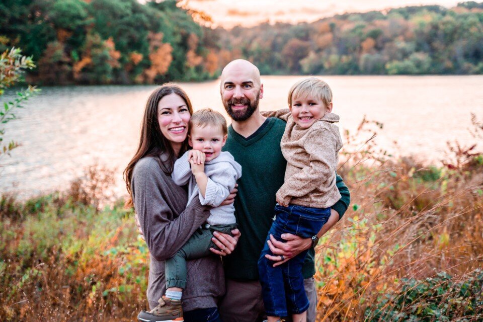 Kari-Pritzl-Photography-family-photgrapher-Eau Claire-Fall-Creek-WI  (23)