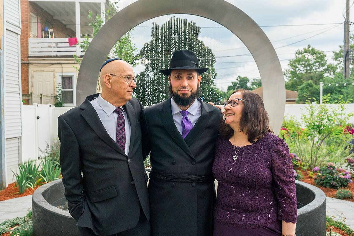 Eliana-Melmed-Photography-Chicago-LosAngeles-Jewish-WeddingPhotographer-CarmiKalman-FamilyFormal-00049