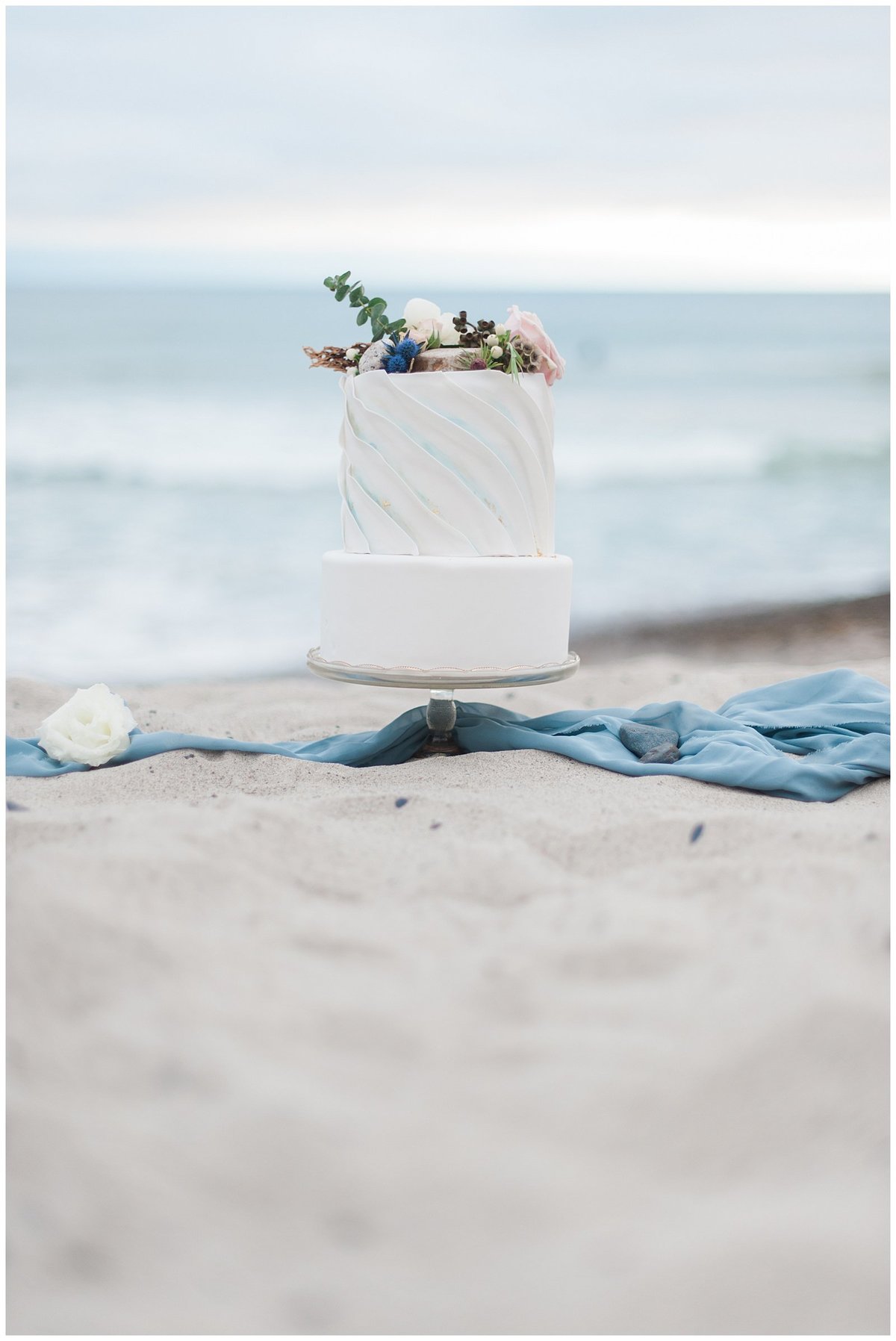 san clemente beach wedding elopement whimsical dreamy soft light socal photo014