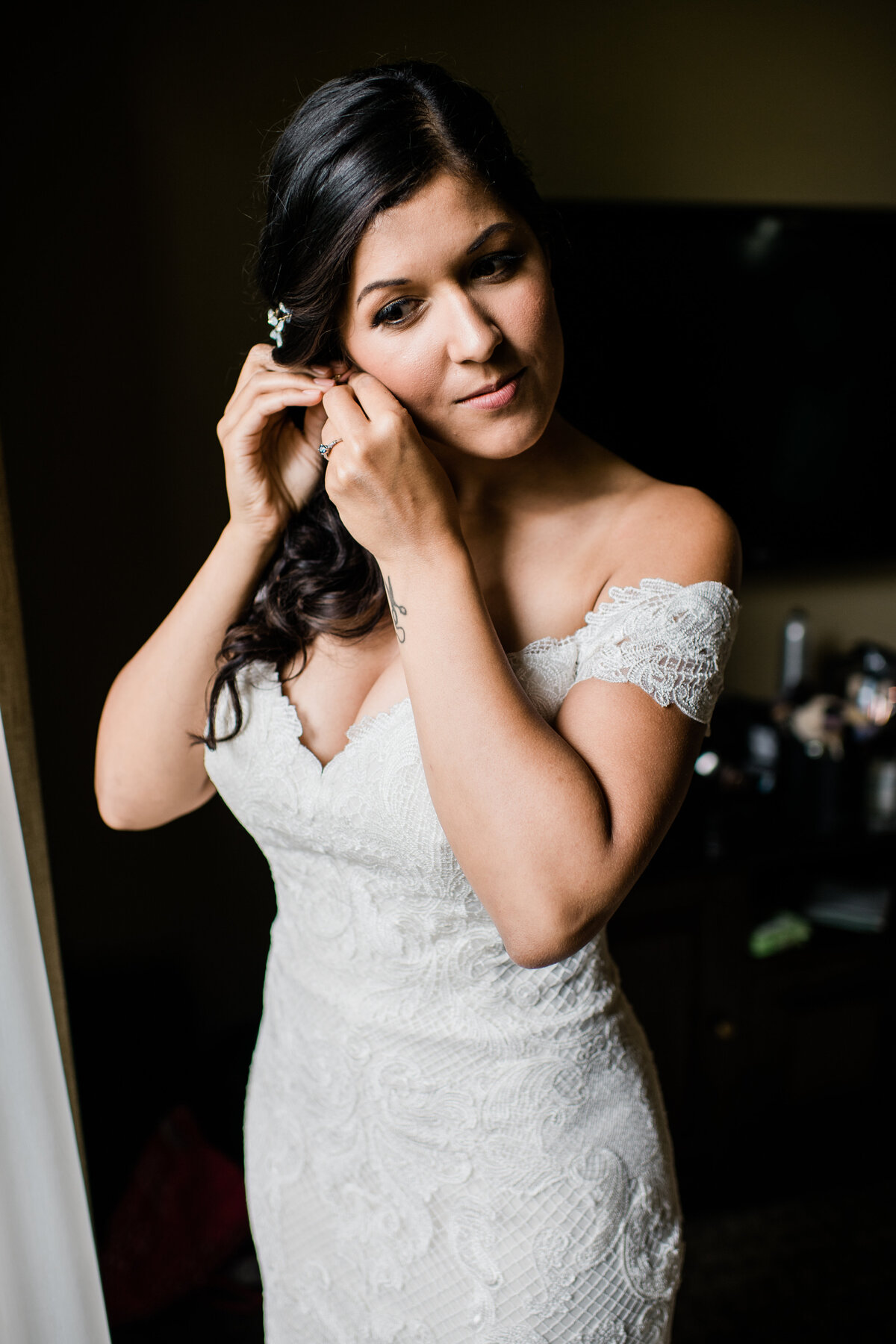 Marie Monforte Photography | Ponte Winery Wedding Bridal Suite