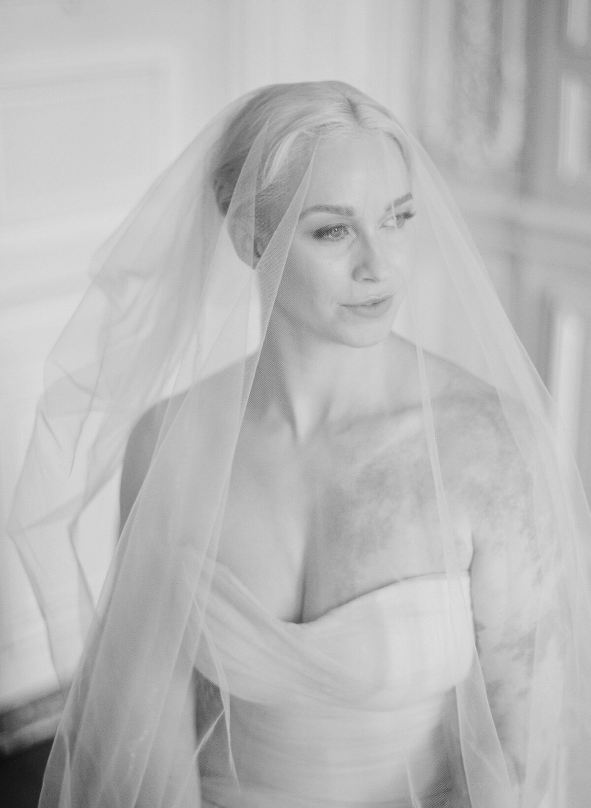 Molly-Carr-Photography-Paris-Wedding-Photographer-Luxury-Destination-Wedding-Photographer-85