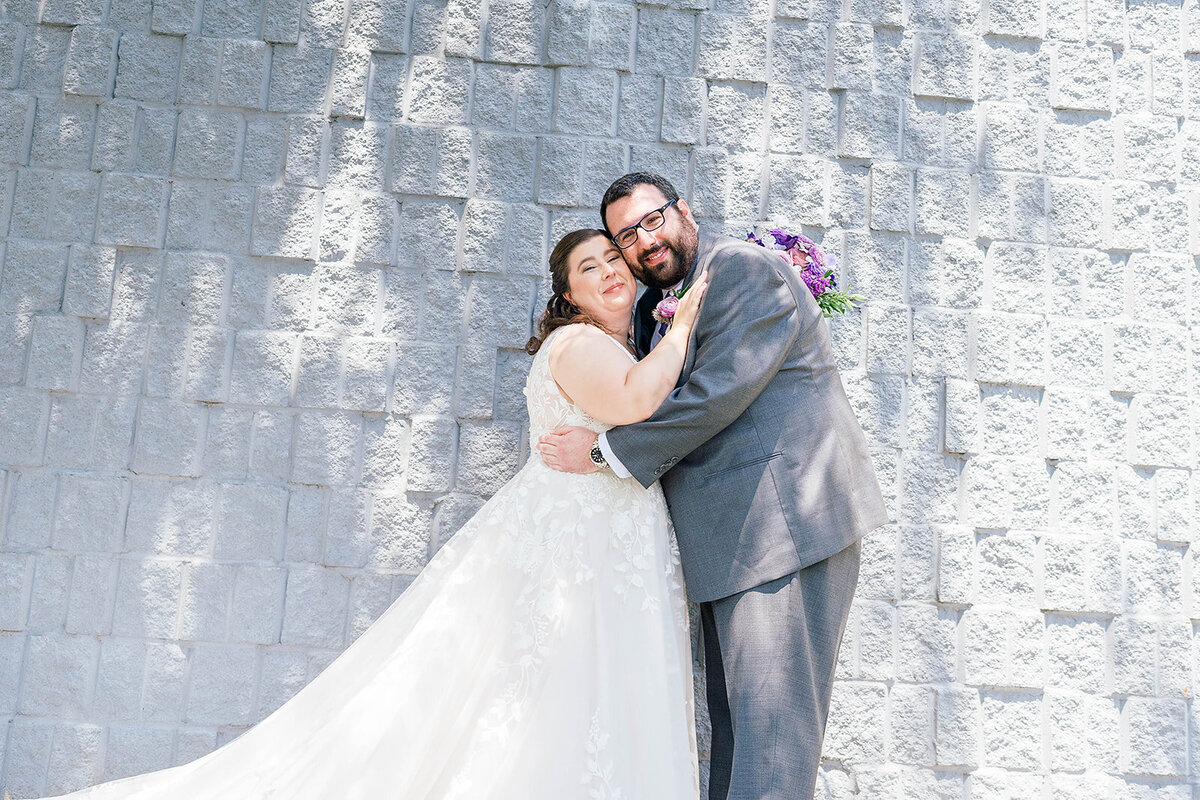 Eliana-Melmed-Photography-Chicago-LosAngeles-Jewish-WeddingPhotography-ElianaSklar-FirstLook-00129