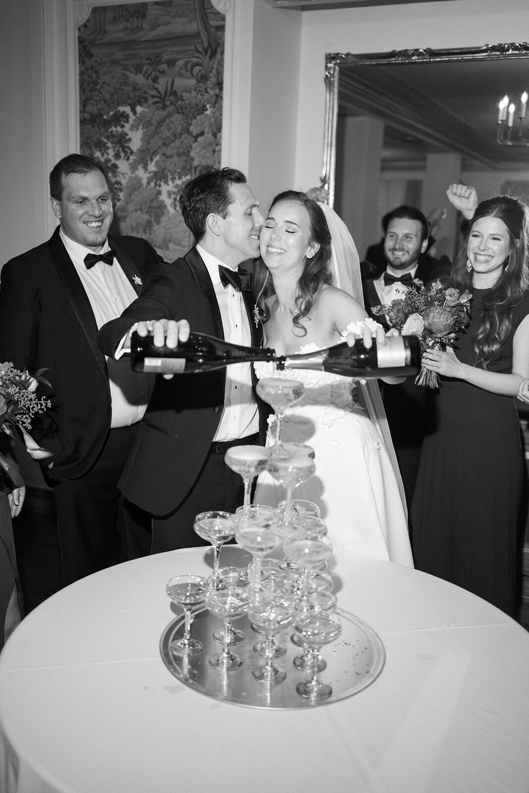 editorial-reception-moment-champagne-tower