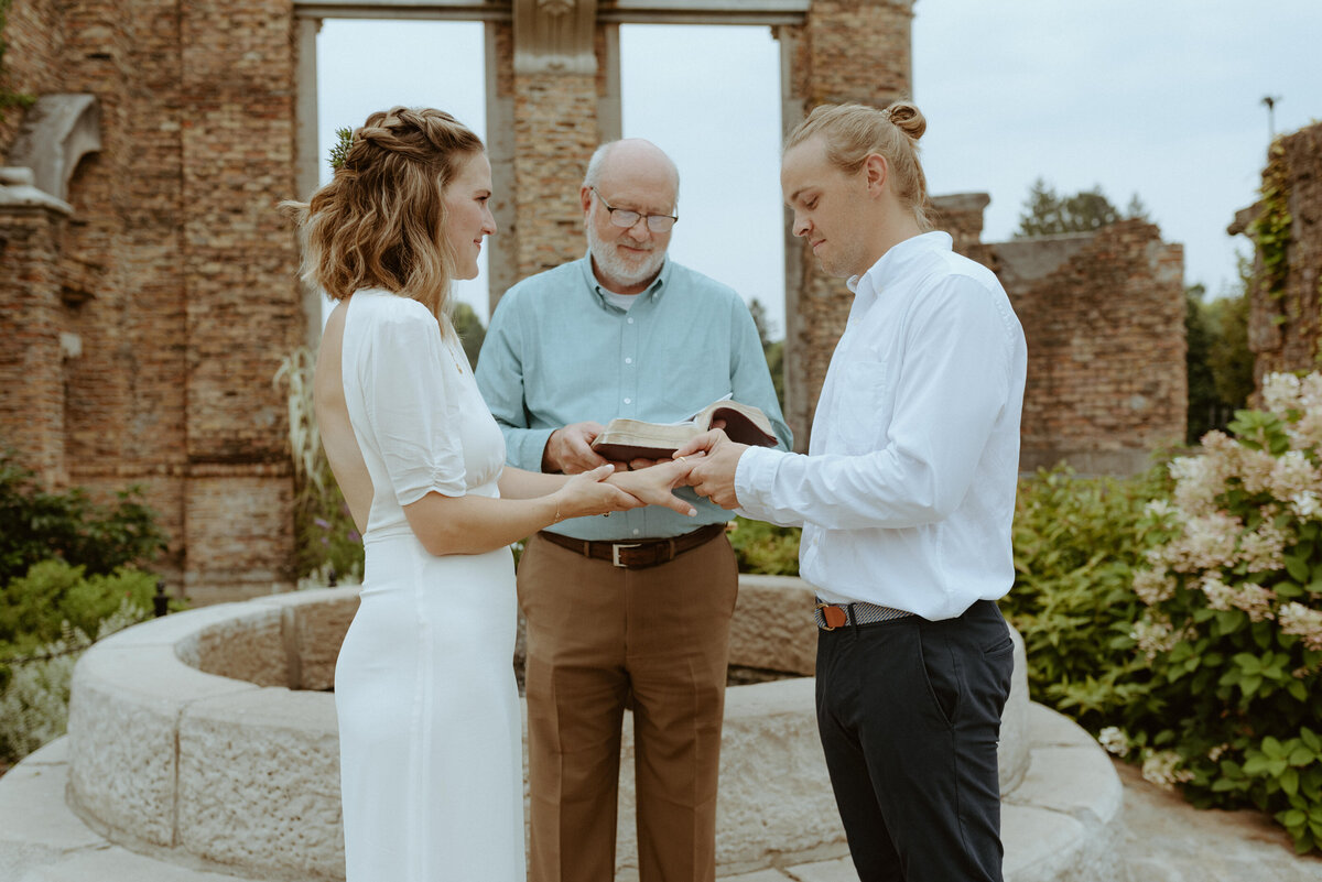 JustJessPhotography_Indianapolis Photographer_Brittany&Hank Holliday Park elopement343