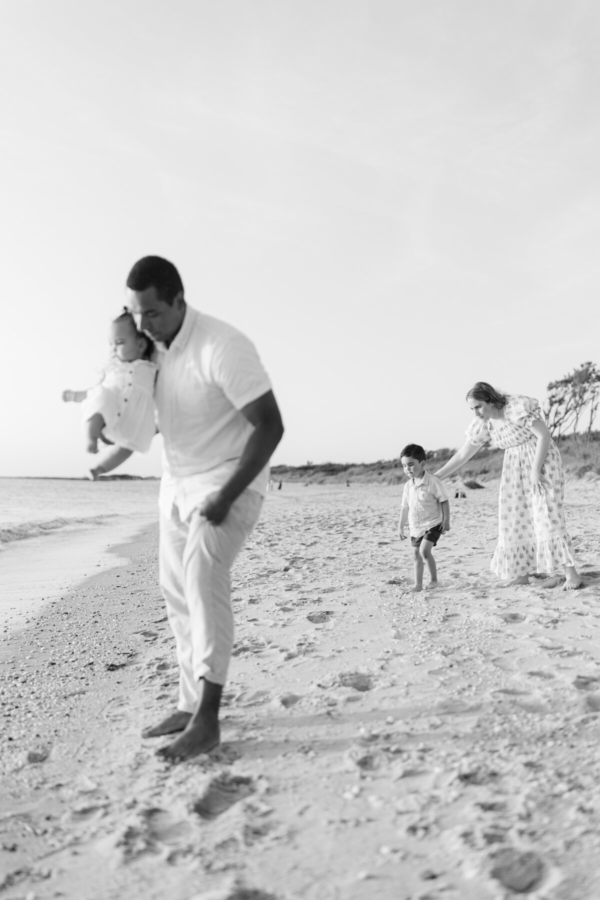 Jersey Shore family portraits on the beach at sunset - 17