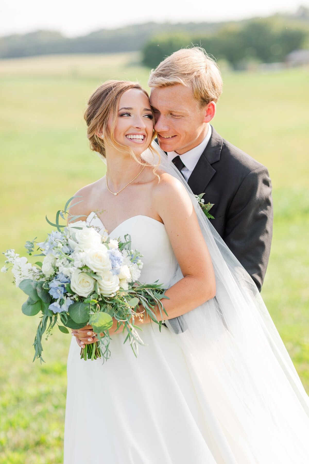 KB_12_RomanticPortraits-35
