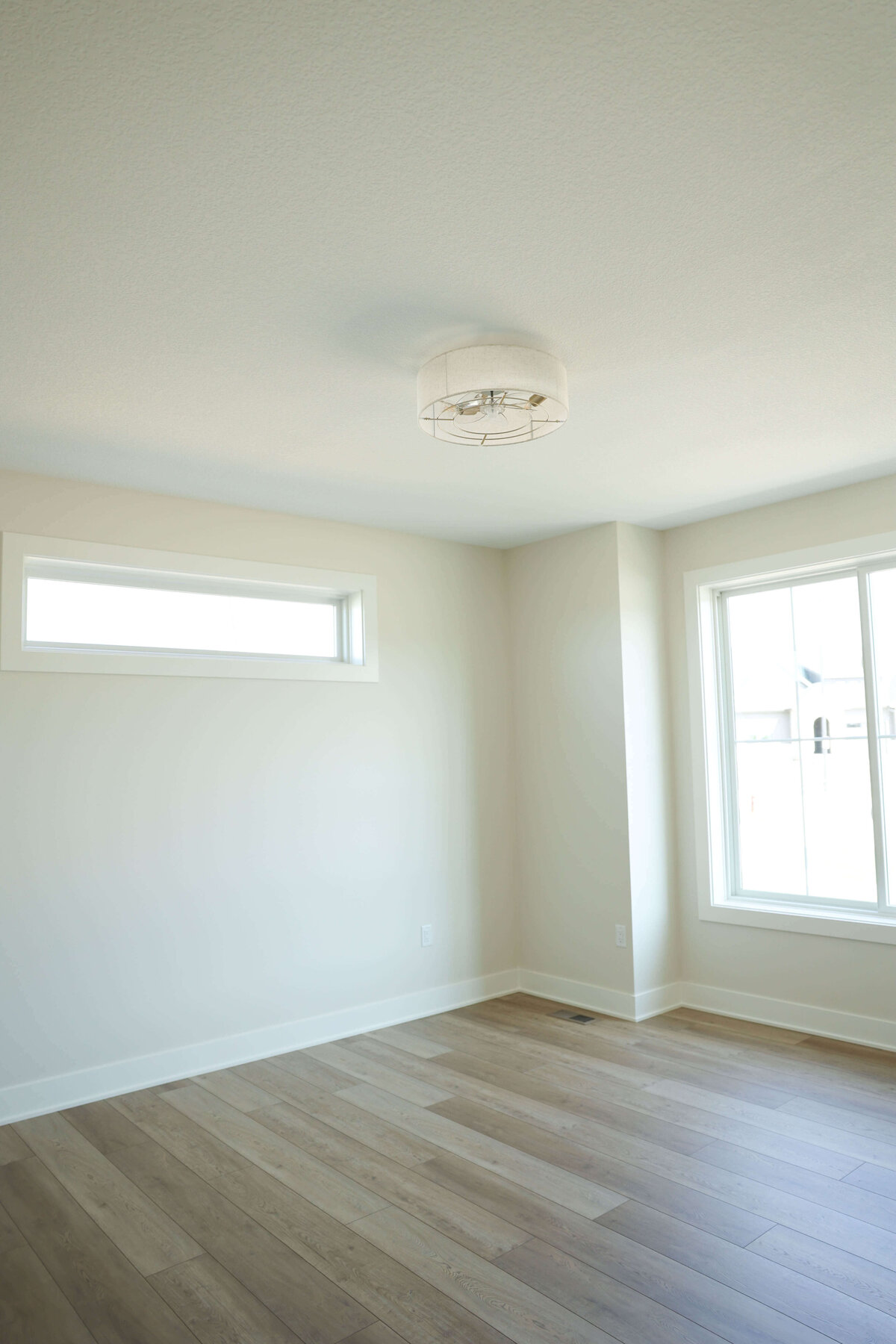 1183-Bedroom-Grimes-Central-Iowa-Custom-Home-JRL-Builders-3F1A9043