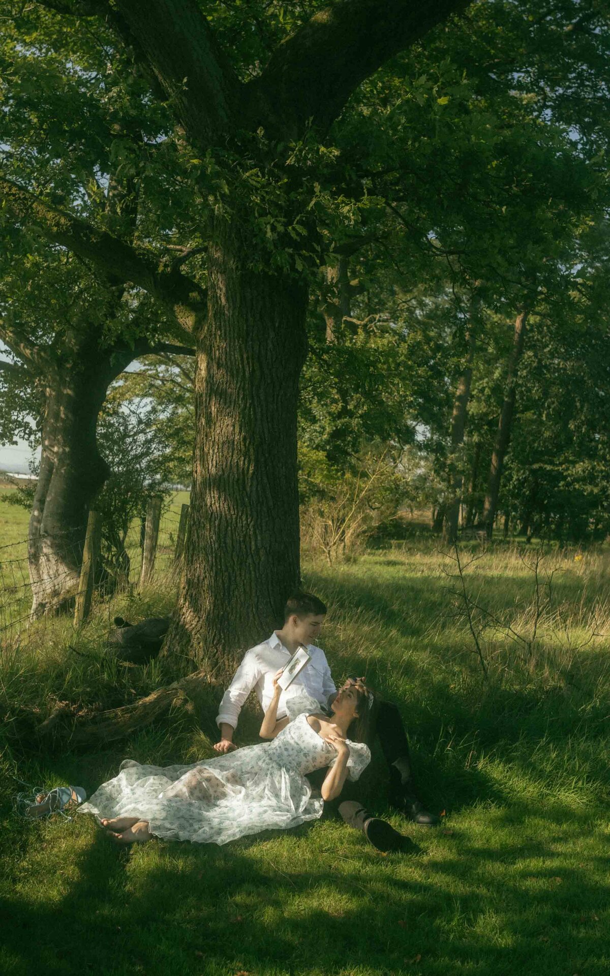 CouplePhotoshoot-TheSwiechs-TheBearCabinScotland-31