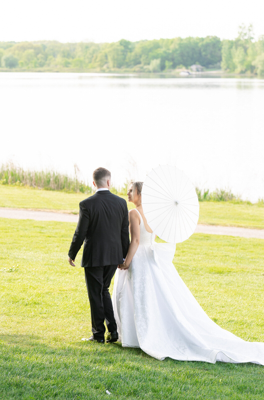 Waldenwoods-wedding-Howell-Michigan-Kaitlyn-Cole35