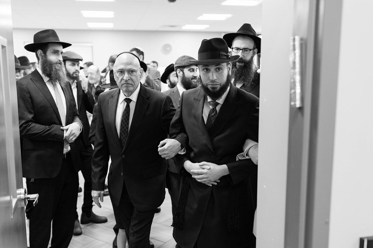 Eliana-Melmed-Photography-Chicago-LosAngeles-Jewish-WeddingPhotographer-CarmiKalman-Tisch-00190