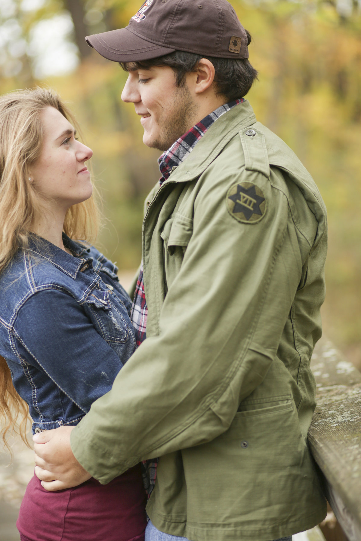 Reade and Rebacca have a fall engagement session in Greenville Pa.