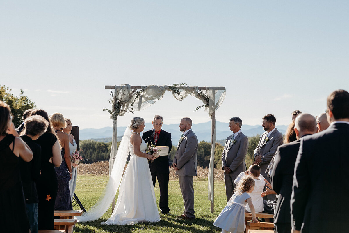 Vermont-Weddings-Tourterelles-Inn-Jess-Rene-Photos-J+L-520