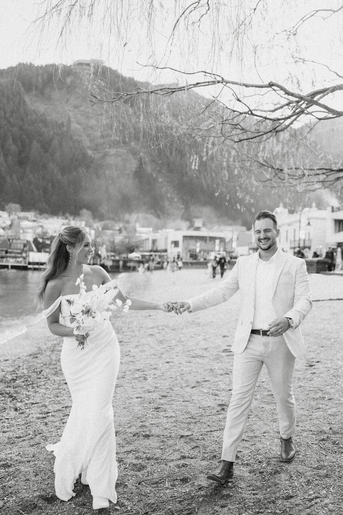 Melissa Clark Photography - Queenstown Wedding Photographer - Eunice & Robbie - Queenstown wedding shoot-55