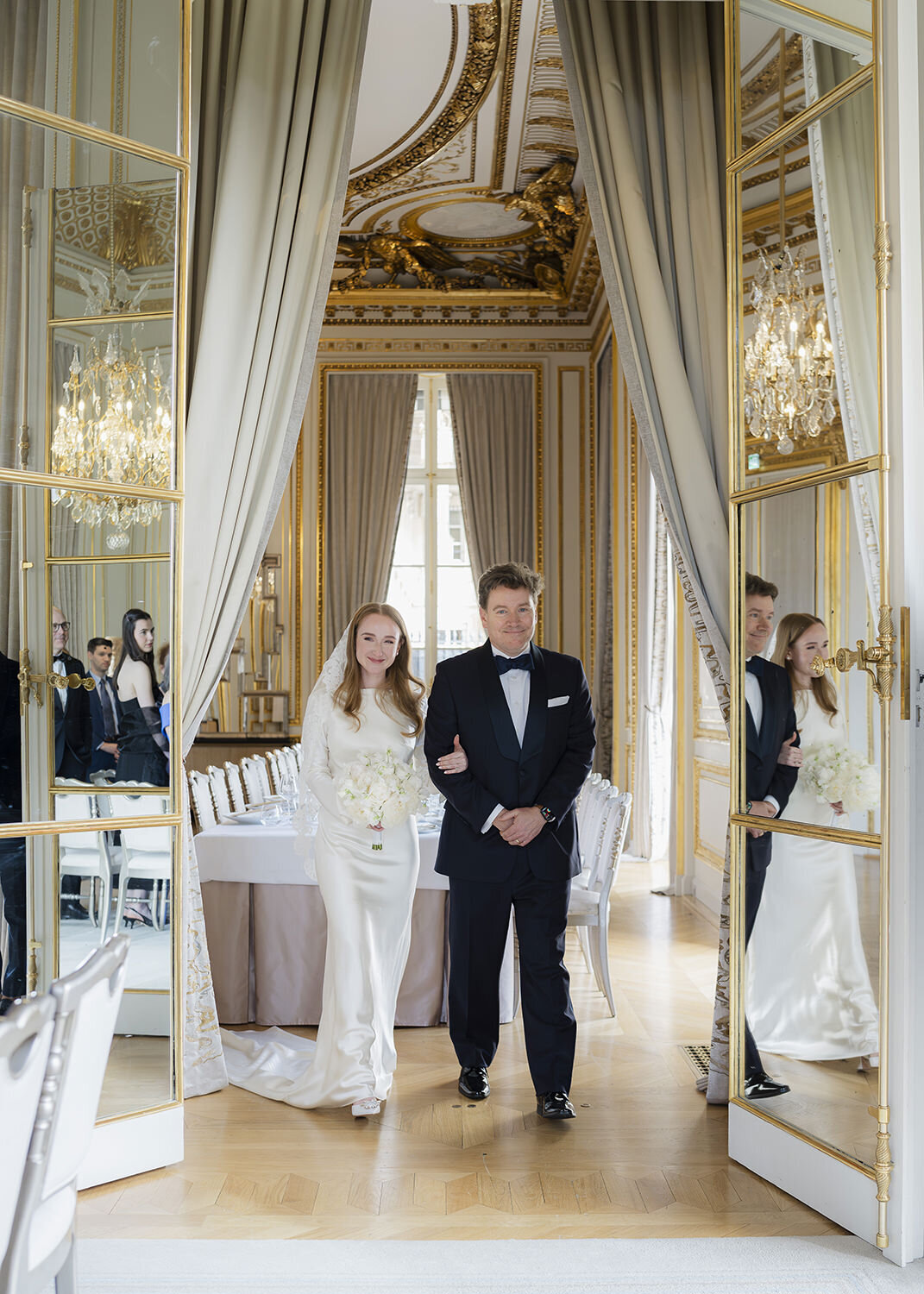 Paris wedding photographer Crillon 2