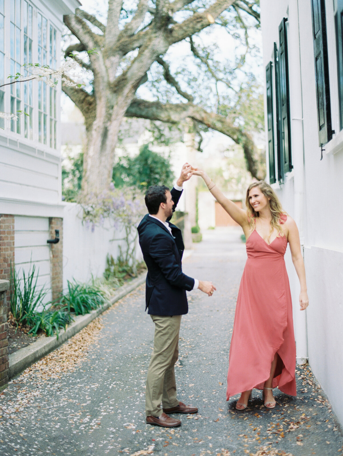 engagement-portrait-session-in-charleston-march-003