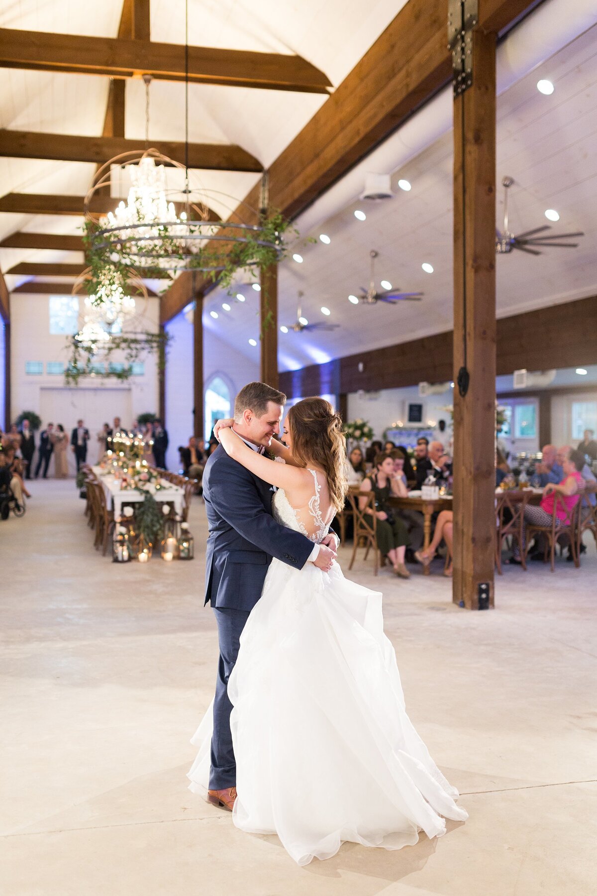 Chandler-Oaks-Barn-Wedding-Jacksonville-Wedding-Photographer_0181