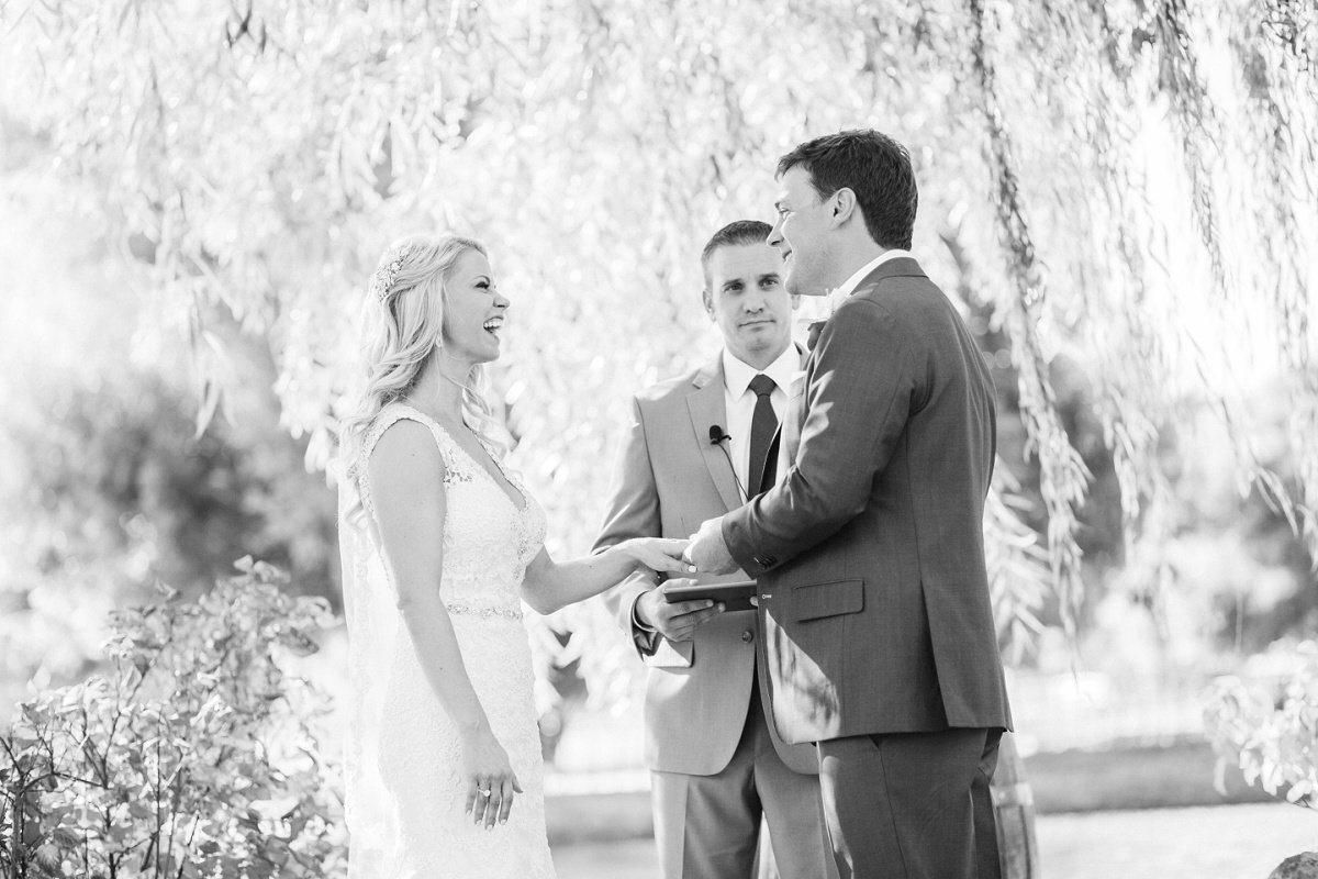 Colorado Wedding Photographer Genevieve Hansen Denver Arizona Sedona Cornville Vinyard 084
