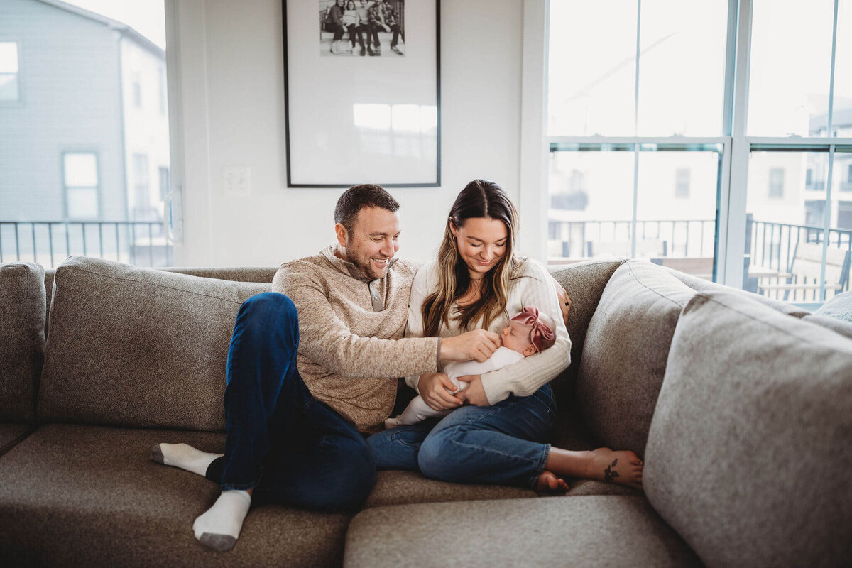 Harrisonburg-Newborn-Photographer-2-206