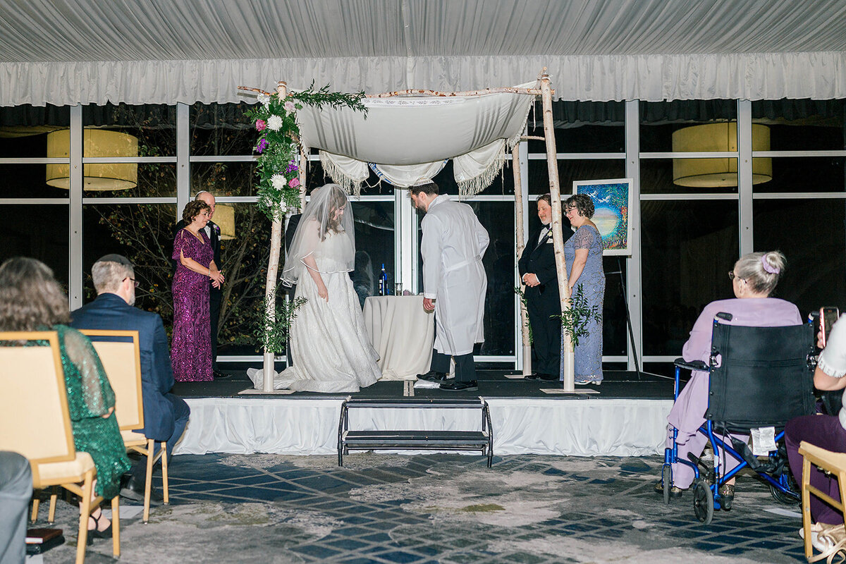 Eliana-Melmed-Photography-Chicago-LosAngeles-Jewish-WeddingPhotography-Chuppah-00248