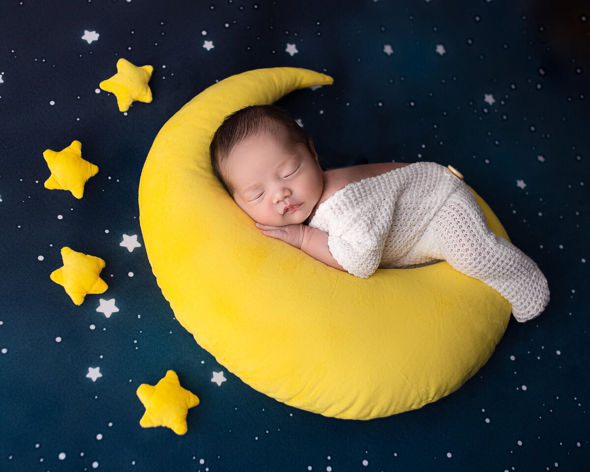 akron-newborn-photographer_kendrahdamis (1 of 1) (1)