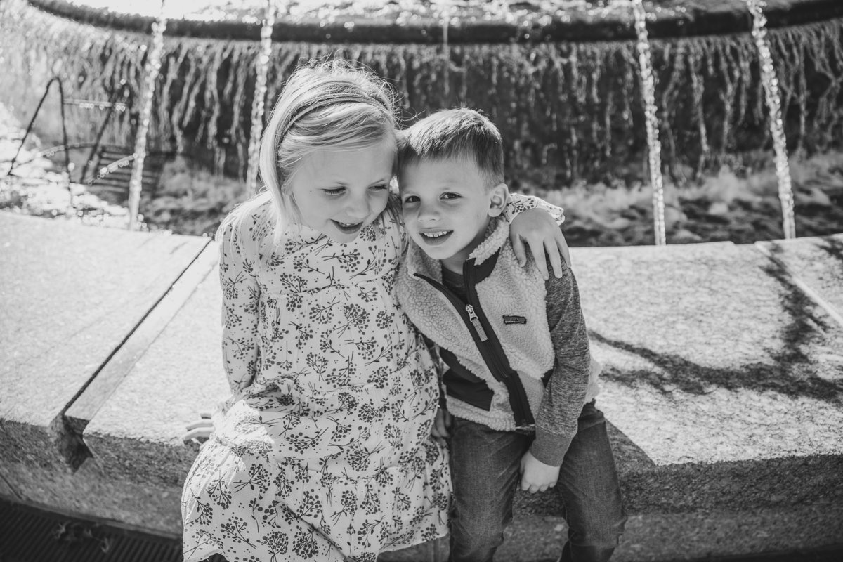 family-photos-in-downtown-cary-NC-4419-2