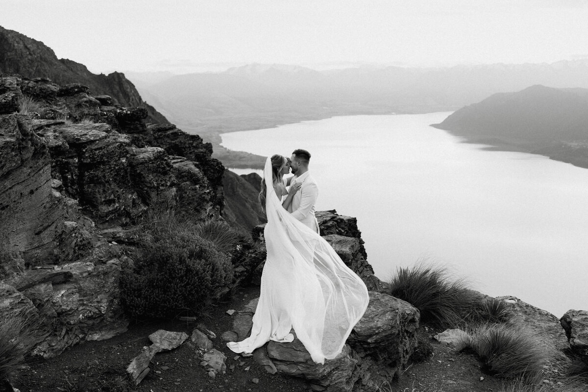 Melissa Clark Photography - Queenstown Wedding Photographer - Eunice & Robbie - Queenstown wedding shoot-310