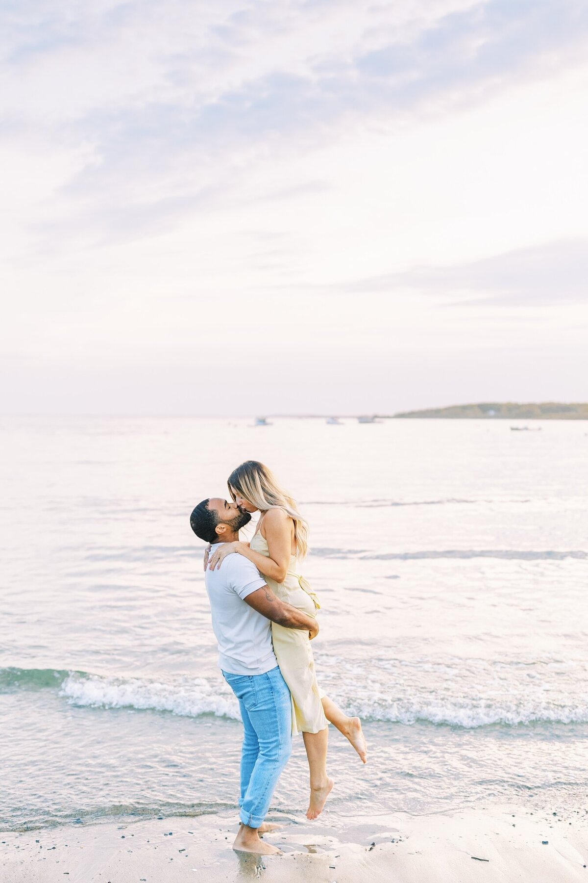 Kettle-Cove-Spring-Maine-Beach-Engagement-Photography_0025
