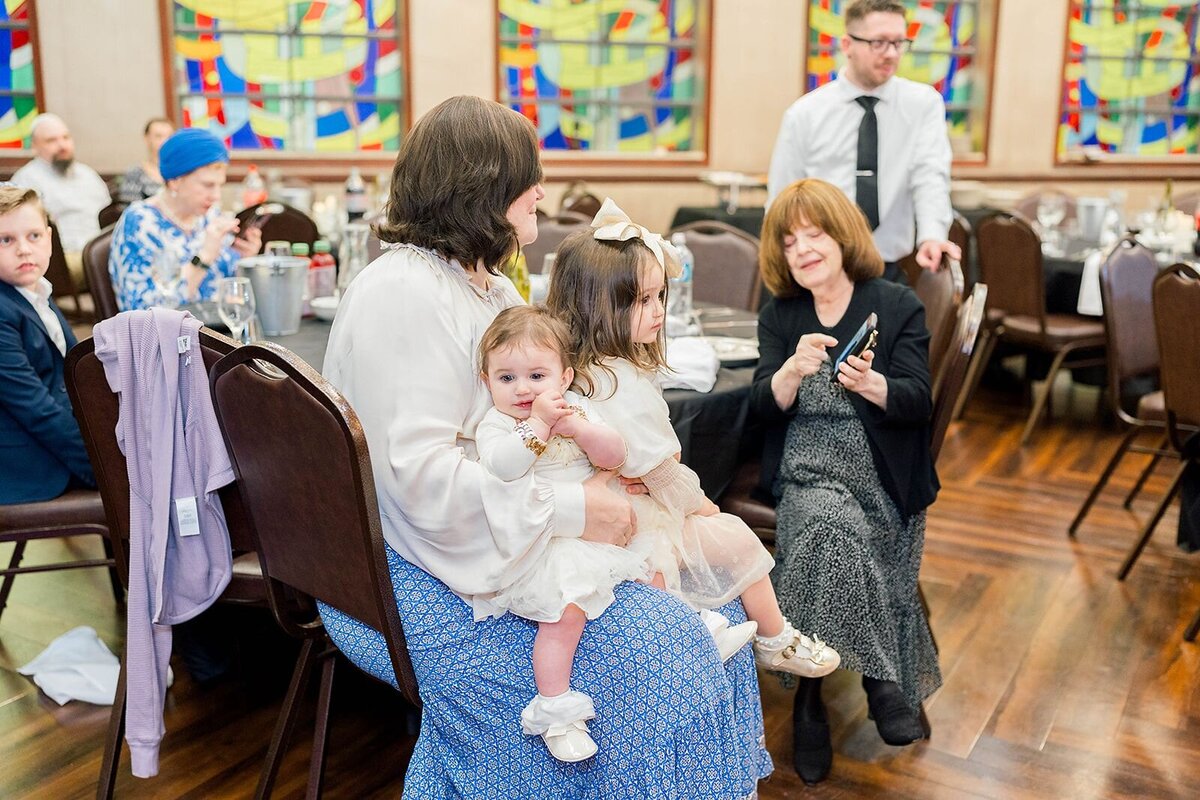 Eliana-Melmed-Photography-Chicago-LosAngeles-Jewish-WeddingPhotographer-CarmiKalman-WomensDancing-00124