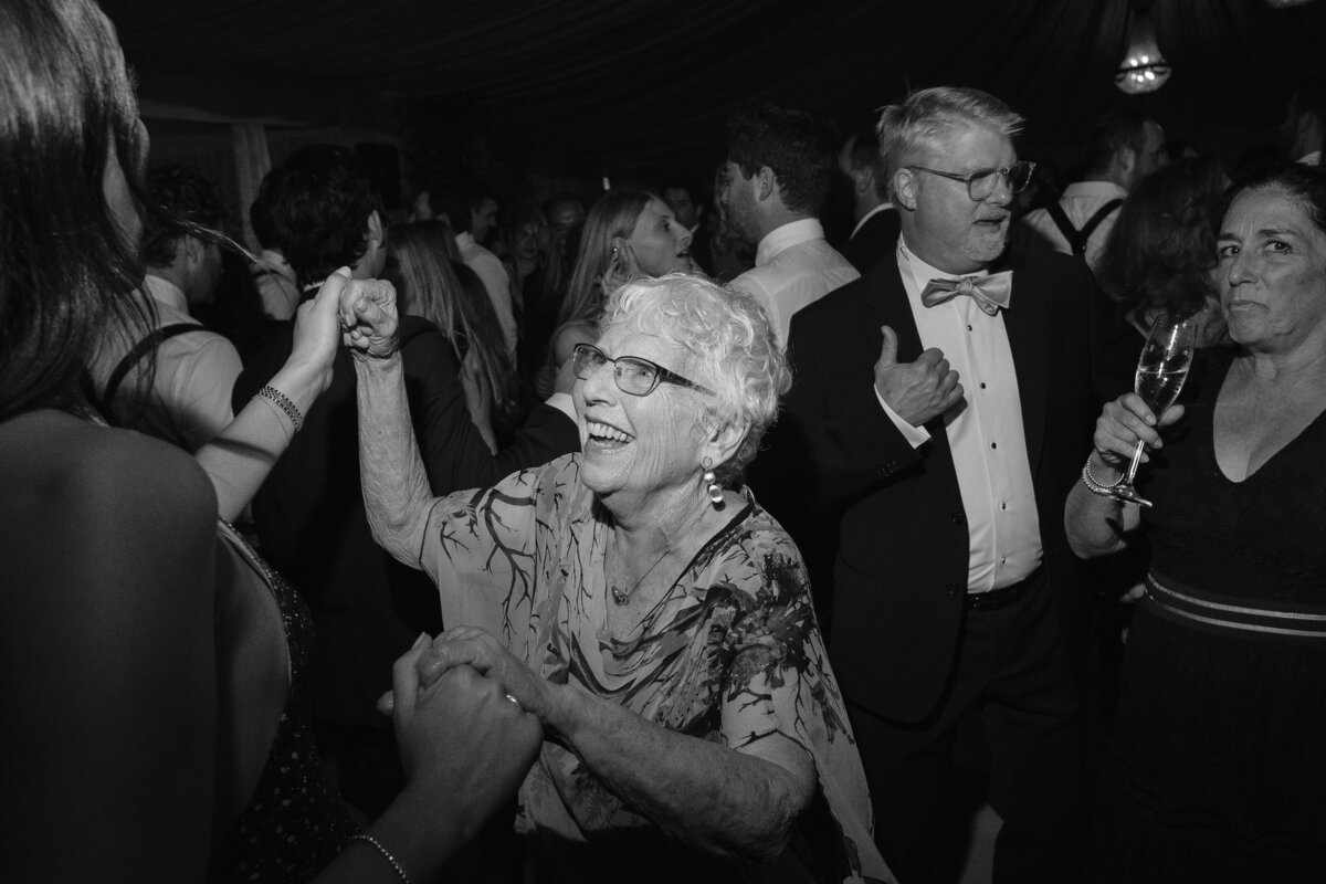 hillcrest-country-club-wedding-MZ-68