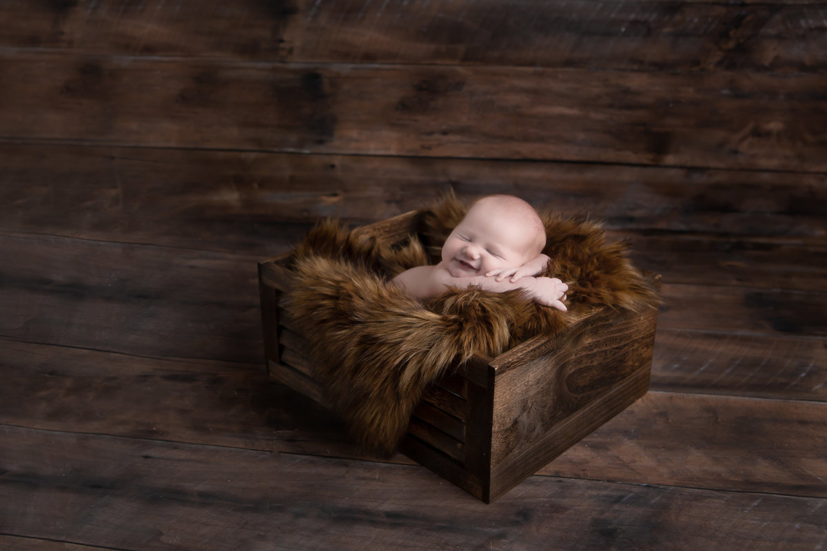 Maternity Newborn - Holly Dawn Photography - Wedding Photography - Family Photography - St. Charles - St. Louis - Missouri-83