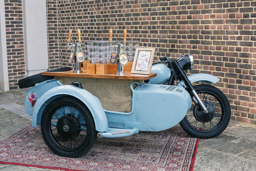 Pesh-Flowers-London-Wedding-Florist-The-Hurlingham-Club-London-flowers31