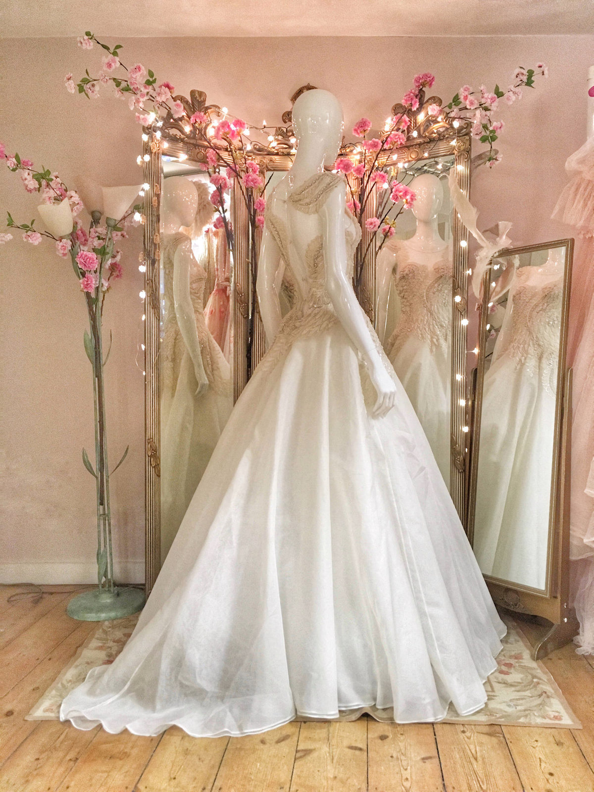 Odette-angel-swan-beaded-wedding-dress-JoanneFlemingDesign