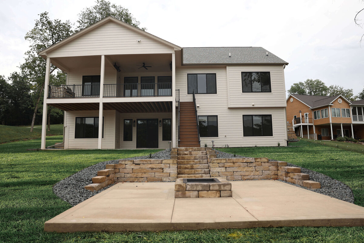 4108-Exterior-Panora-Central-Iowa-Custom-Home-JRL-Builders-E23A9235