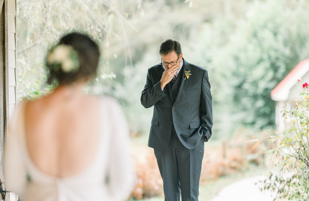 Father of Bride cries seeing daughter for first time in her gown - 9  oak farms monroe
