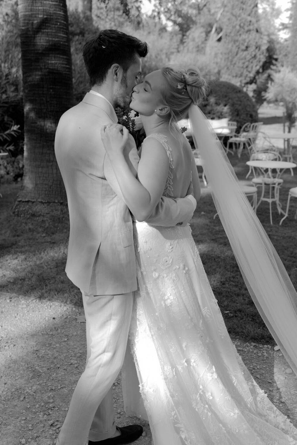 Flora_And_Grace_Provence_Editorial_Wedding_Photographer-327