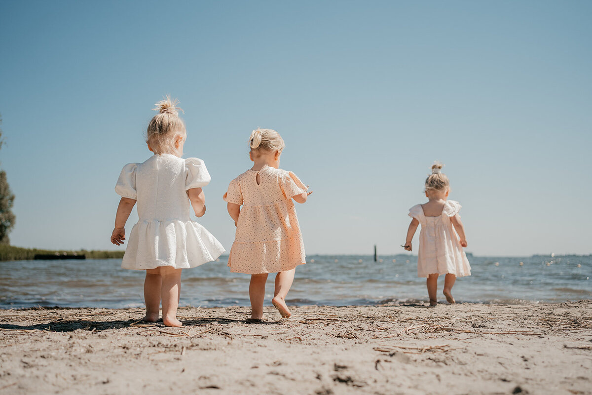 familieshoot-drieling-hemmeland-monnickendam-leukfotografie.jpg  2