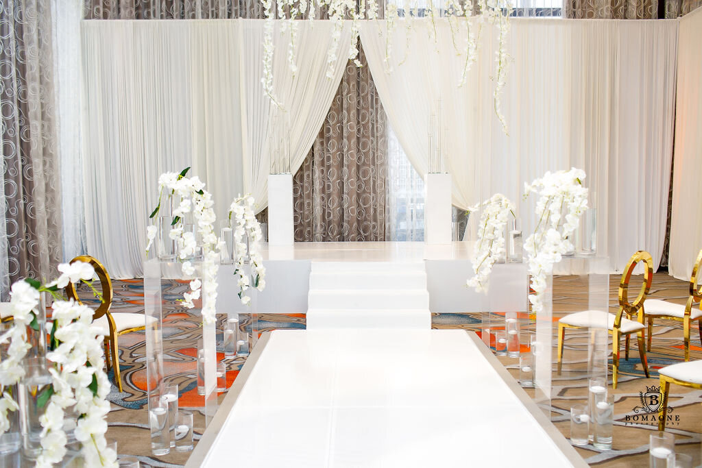 Touch of Jewel Events, Dallas Wedding Planner,  Celebrate Wedding Planner Dallas, Westin Dallas Downtown Hotel Wedding, Downtown Dallas Wedding,  (476)