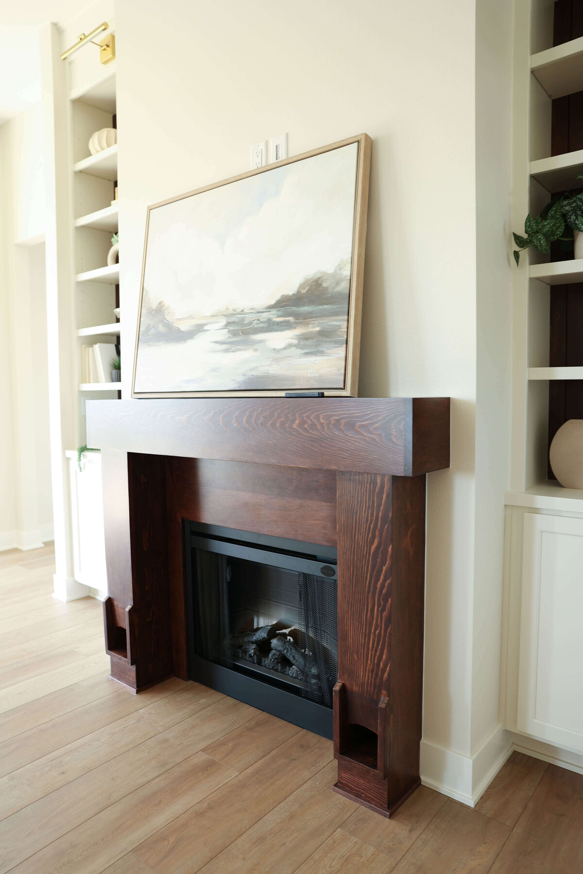 1183-Living-Room-Grimes-Central-Iowa-Custom-Home-JRL-Builders-3F1A8805