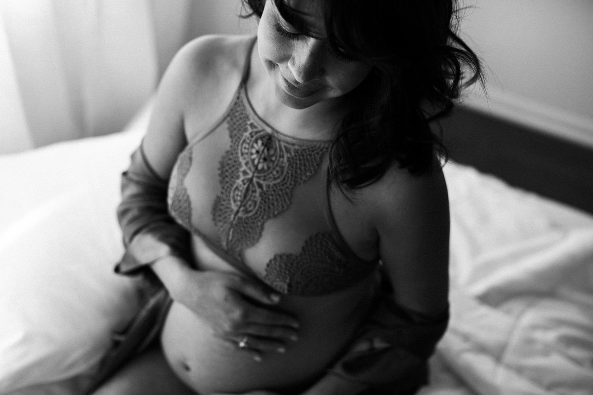 maternity boudoir session