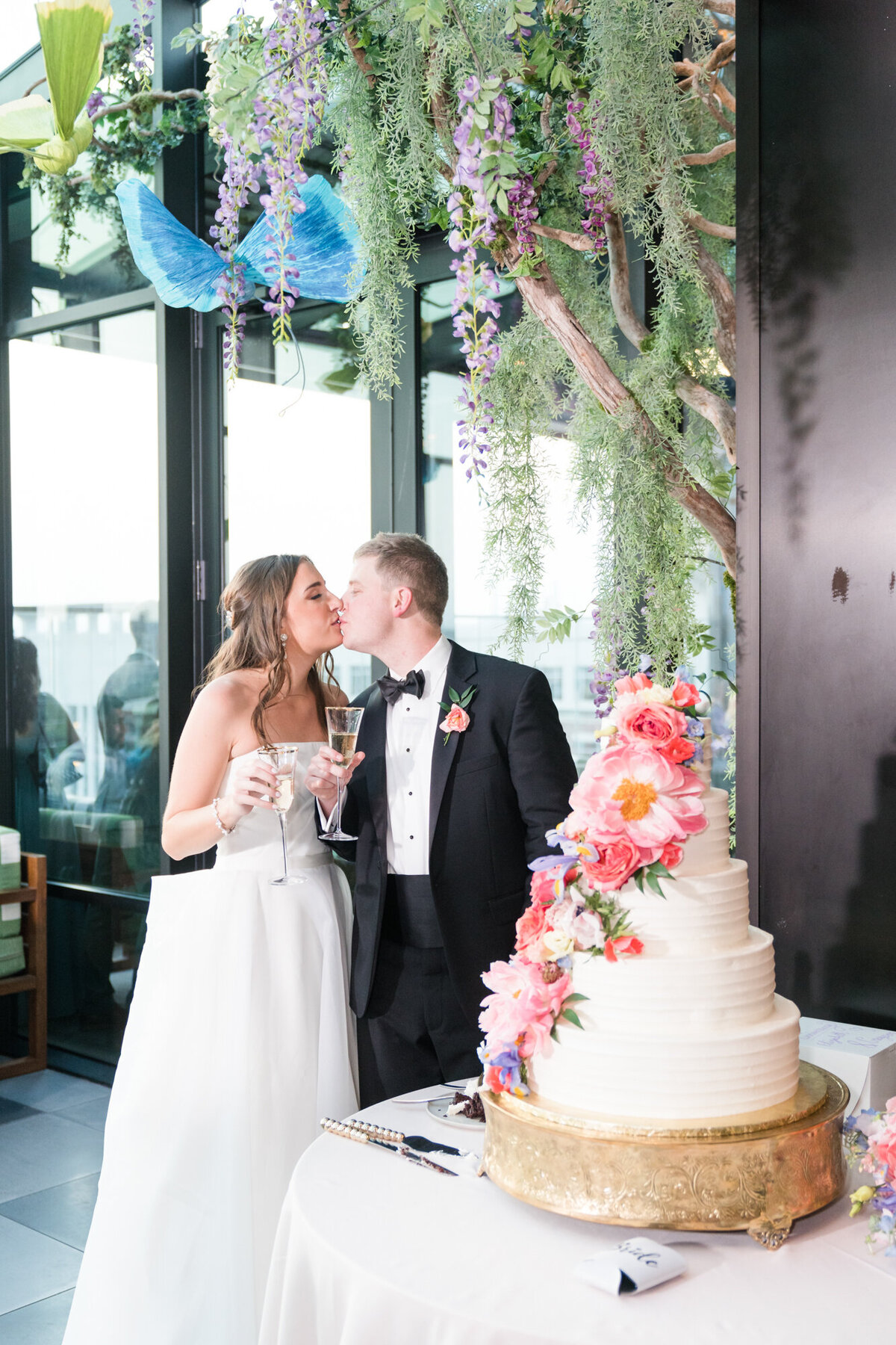 Juniper-AC-Hotel-downtown-Greenville-SC-Photographer-58
