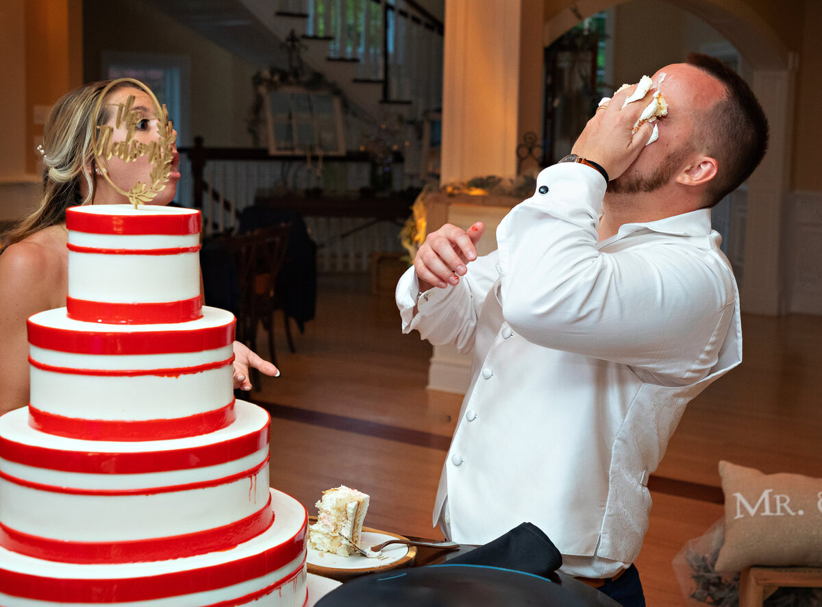 groom-wedding-cake-smash-face-funny-nj-marlboro