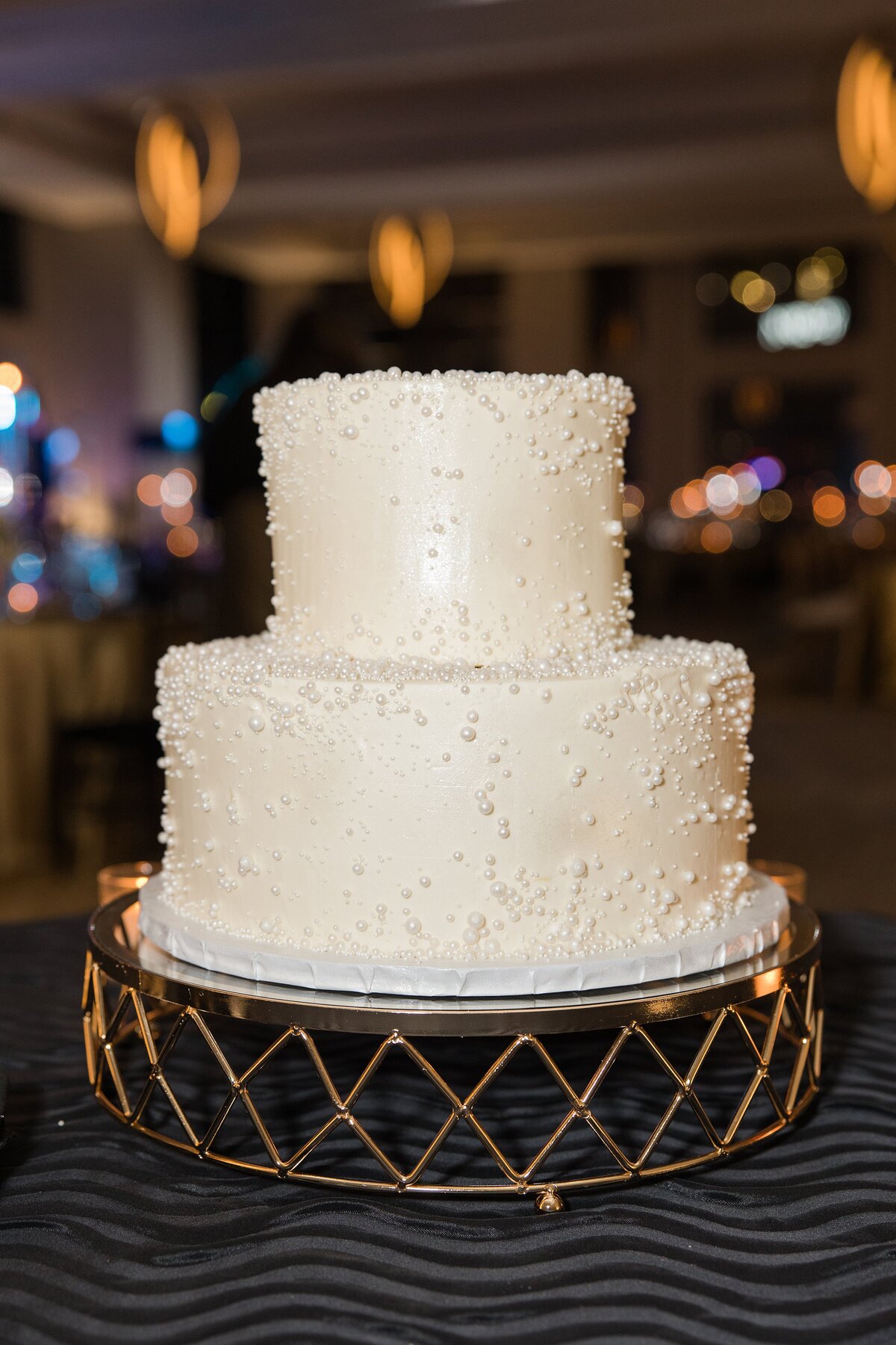 Event-Planning-DC-Wedding-Wharf-Intercontinental-New-Years-Eve-Kristen-Gardner-Photography-cake