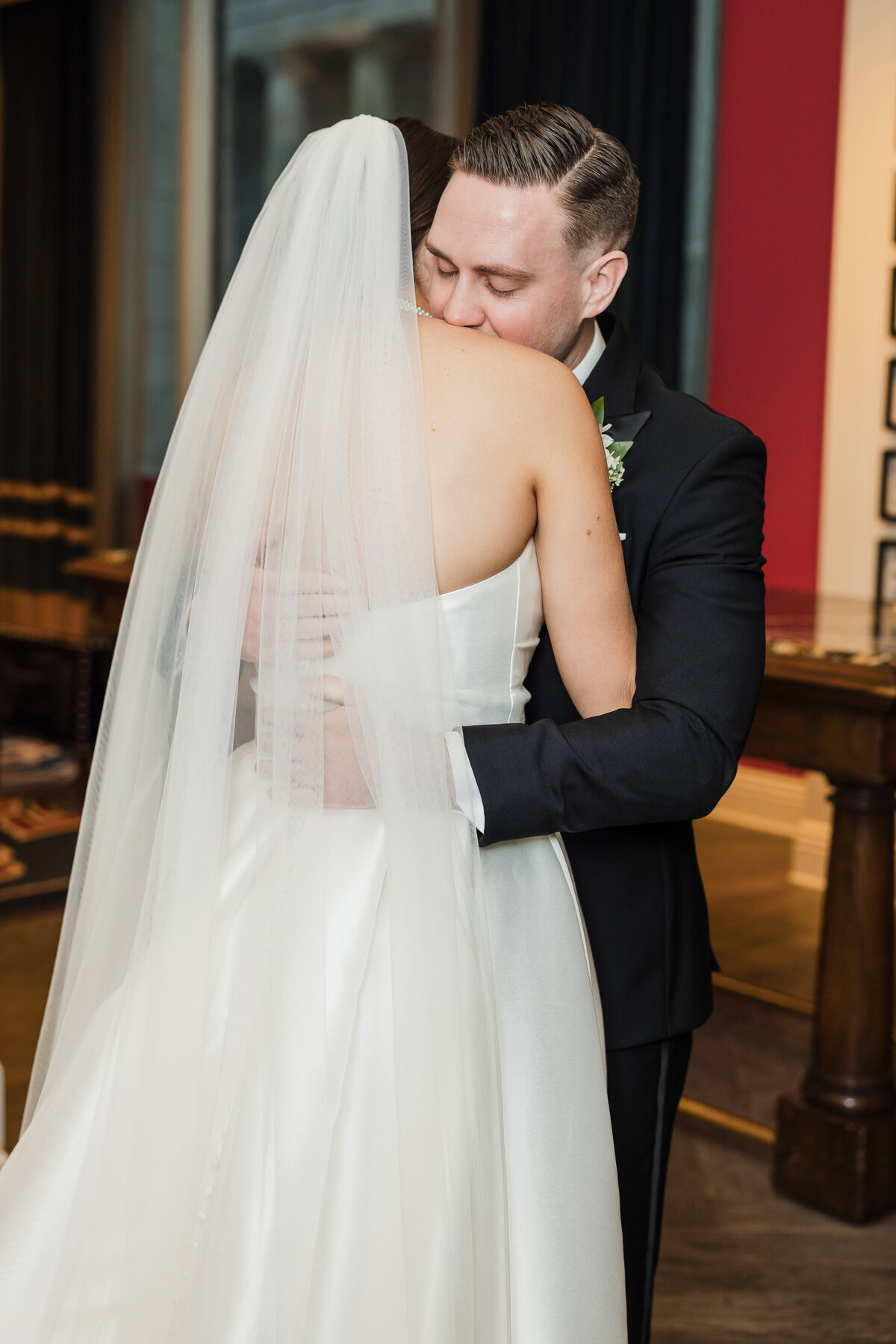 union-trust-wedding-philadelphia-photos-34