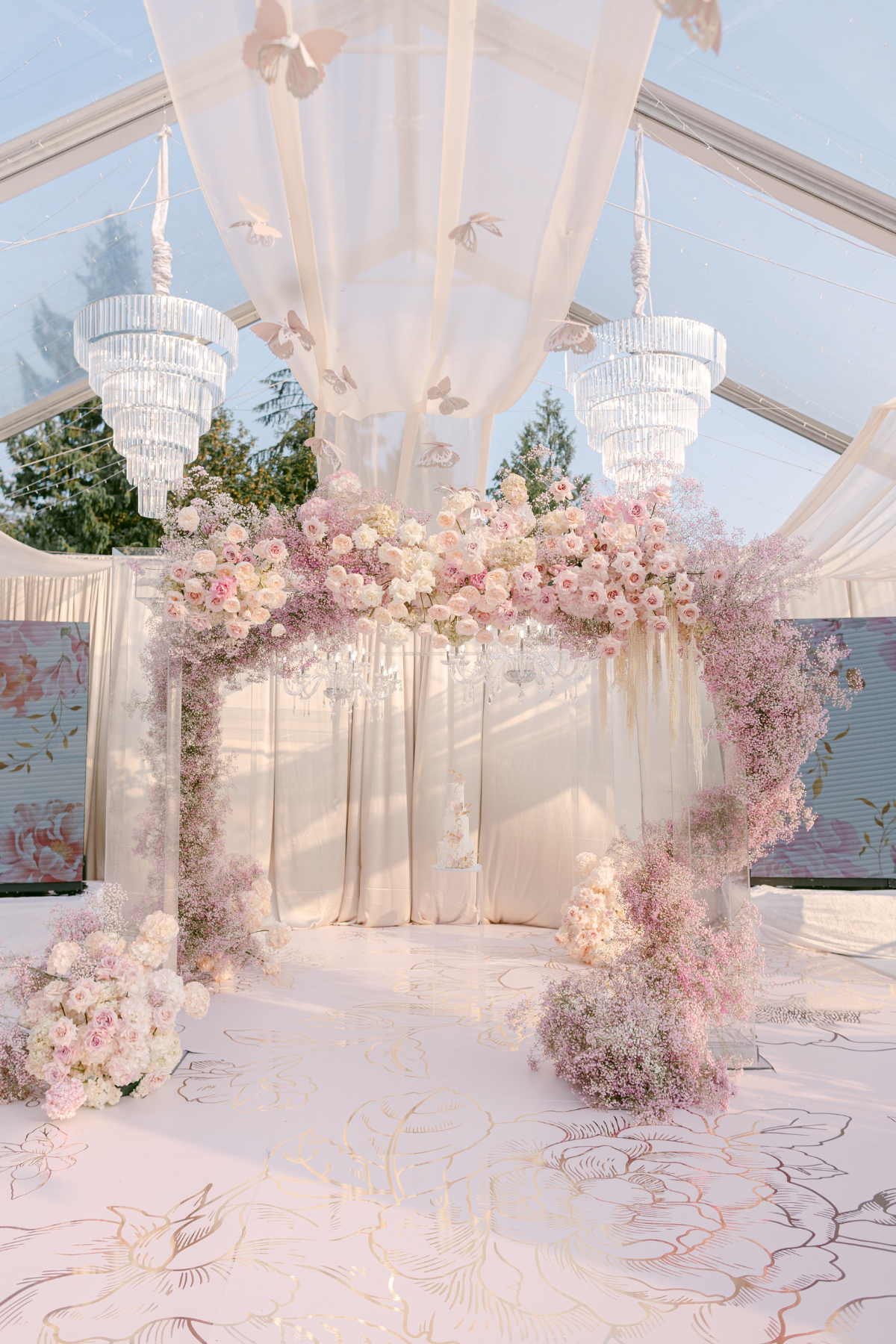 outdoor-wedding-reception-pink-purple-04
