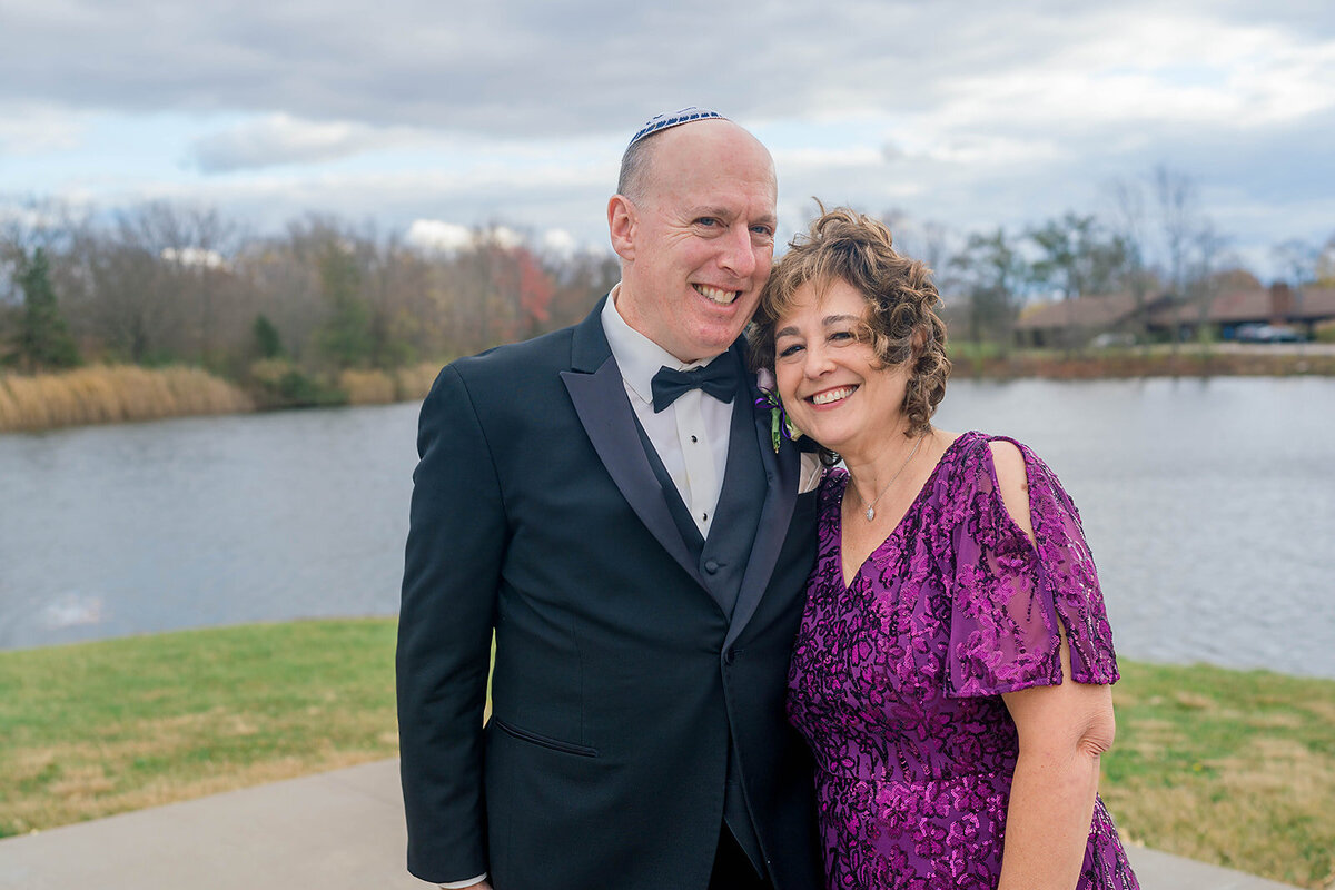 Eliana-Melmed-Photography-Chicago-LosAngeles-Jewish-WeddingPhotography-FamilyFormals-00010