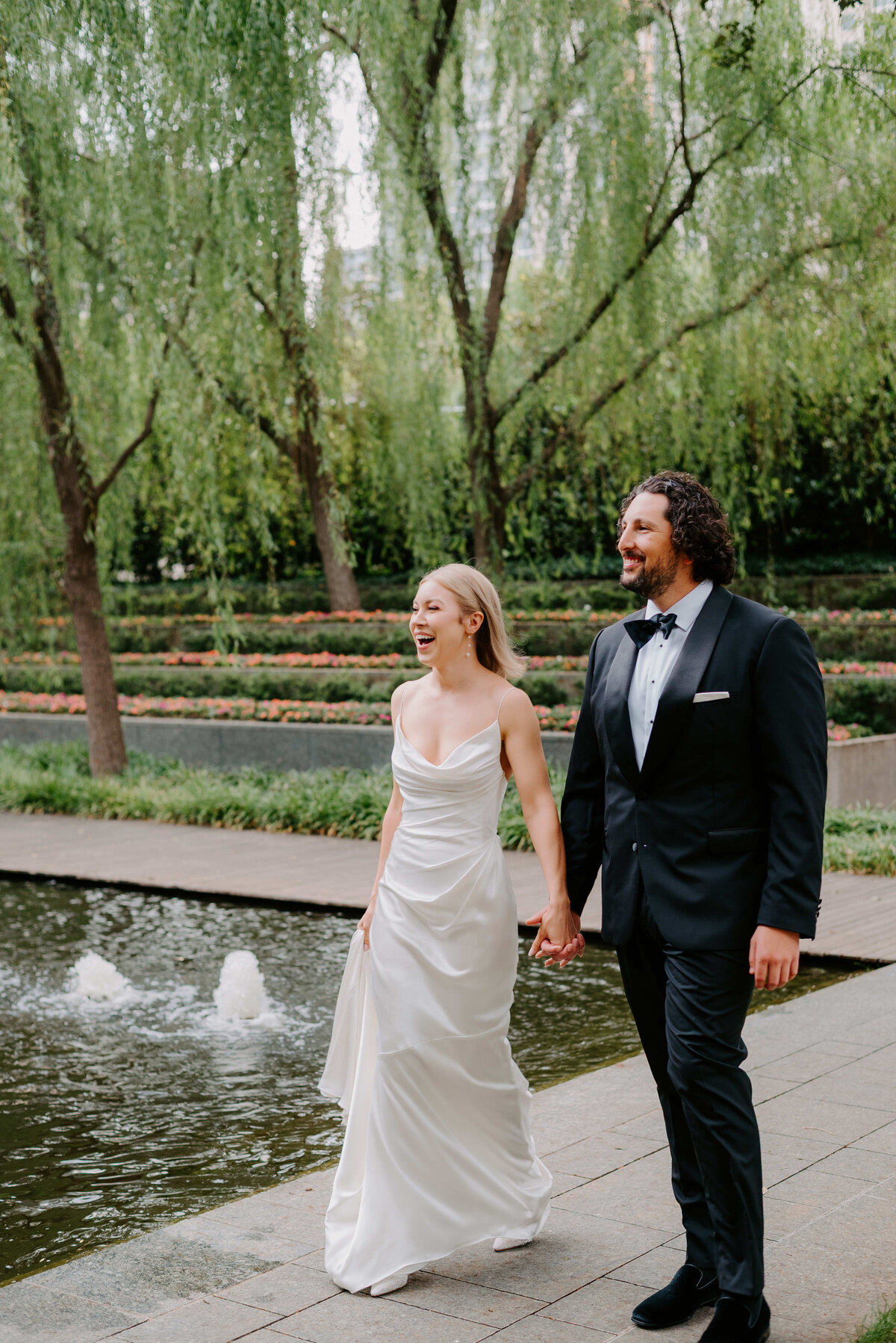 Nasher Sculpture Center Wedding - Ruchlin Wedding - FIRST LOOK + ROMANTICS - Kyrsten Ashlay Photography-76-Edit