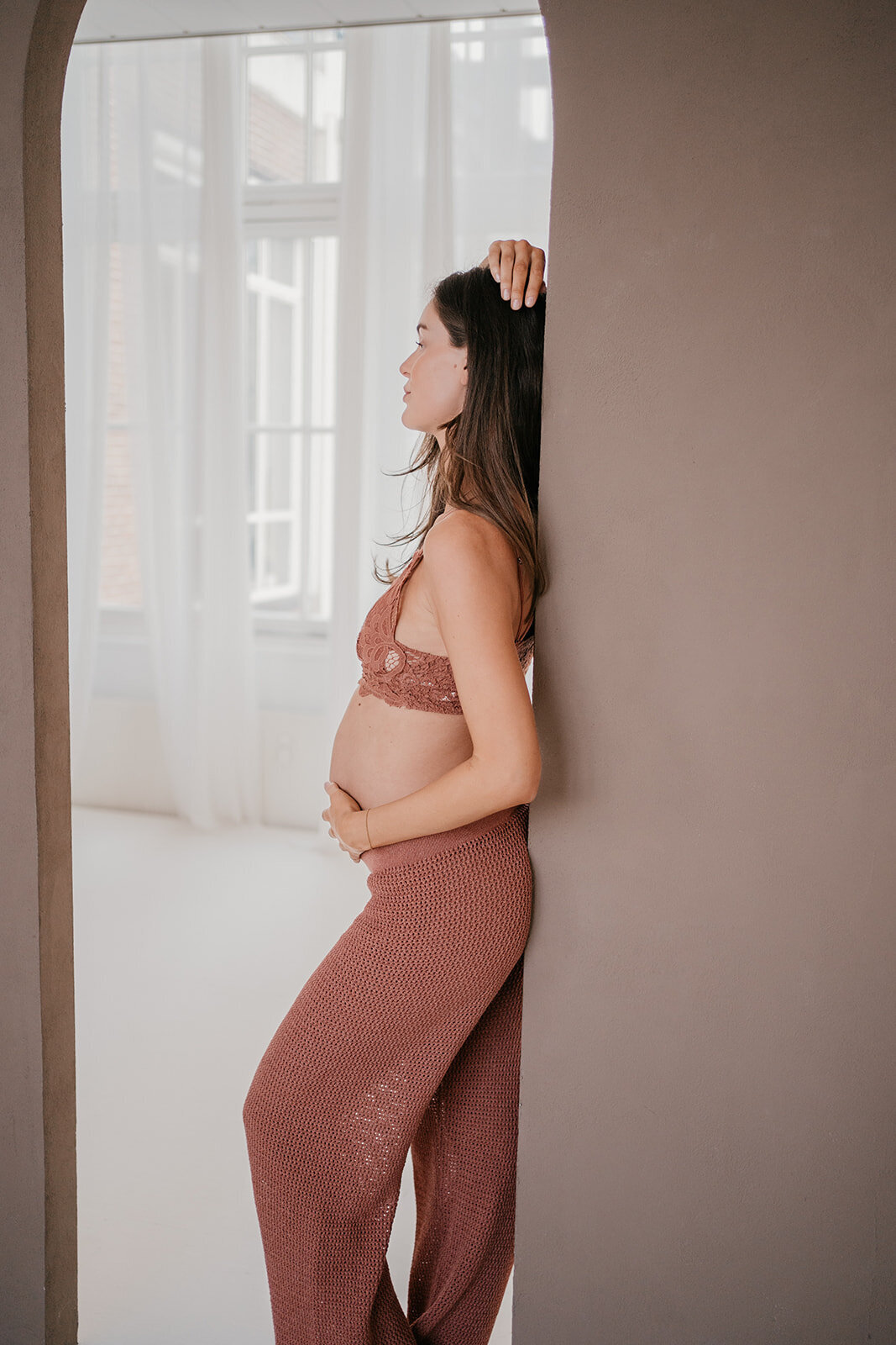Zwangerschapshoot-atelier-oost-leukfotografie-13